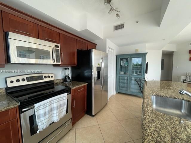 7270 SW 88th St B203, Miami, Florida 33156, Stati Uniti