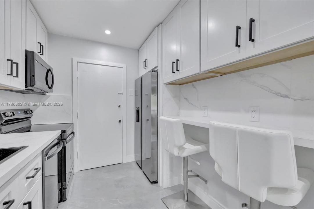 2271 NE 68th St 2026, Fort Lauderdale, Florida 33308, Estados Unidos