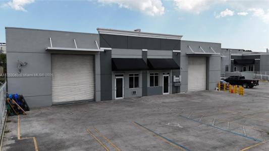 17535 NW 2nd Ave 109, Miami Gardens, Florida 33169, USA