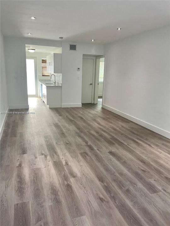3931 Garden Ave 3931, Miami Beach, Flórida 33140, Estados Unidos