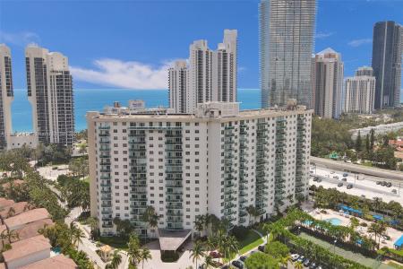 19370 Collins Ave 1504, Sunny Isles Beach, Florida 33160, USA