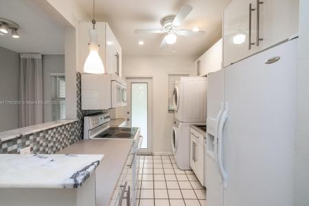 1029 NE 113 St South, Biscayne Park, フロリダ 33161, アメリカ合衆国