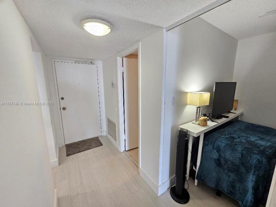 18031 Biscayne Blvd 603, Aventura, フロリダ 33160, アメリカ合衆国