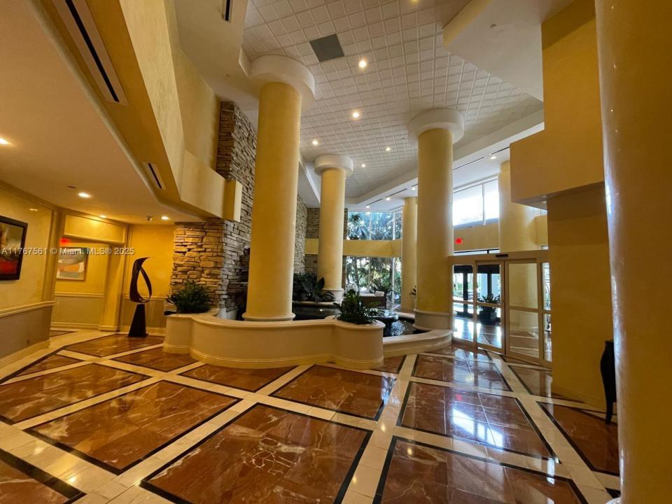 20281 E Country Club Dr 810, Aventura, 플로리다 33180, 미국