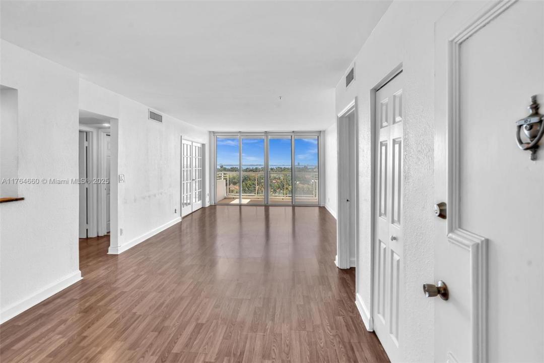 5600 Collins Ave 10J, Miami Beach, Flórida 33140, Estados Unidos