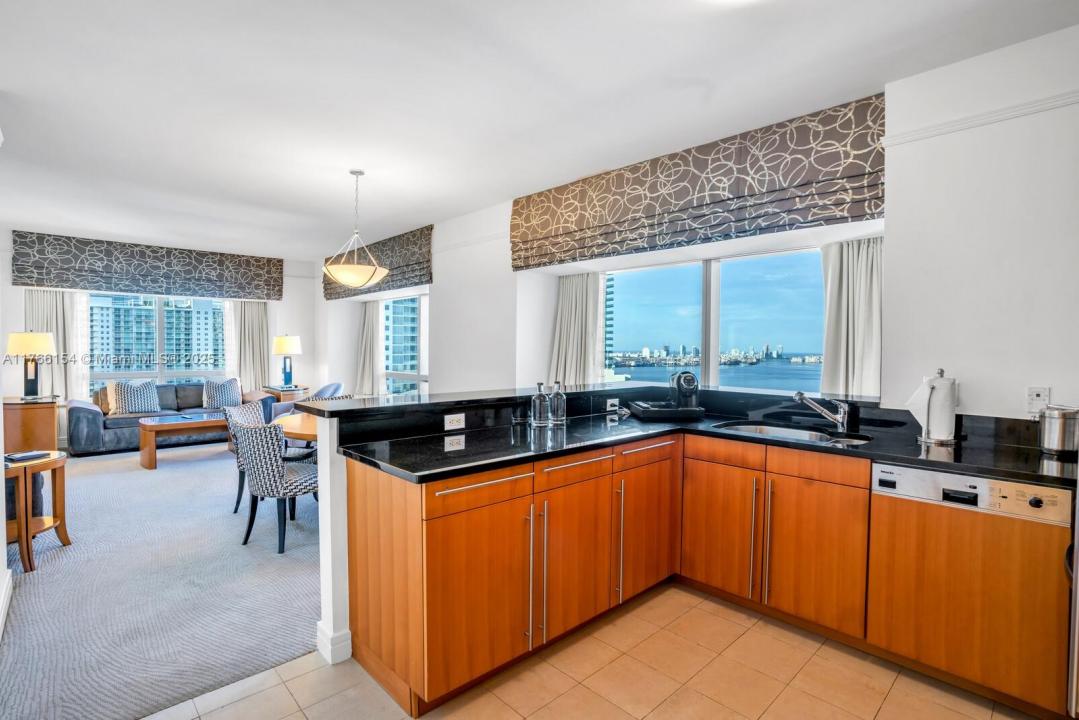 1435 Brickell Ave 3607, Miami, 플로리다 33131, 미국