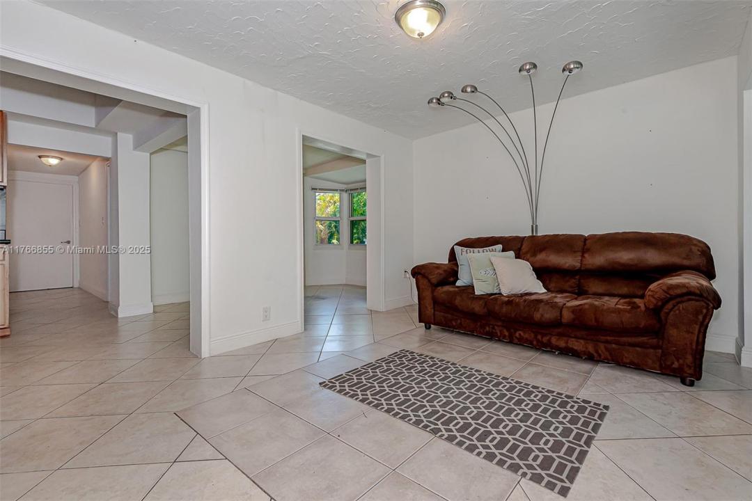 4560 SW 29th Ter, Dania Beach, Florida 33312, Estados Unidos