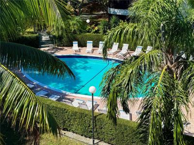 1470 Sheridan St 22C, Hollywood, Florida 33020, USA