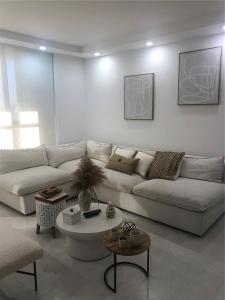 10185 Collins Ave 1510, Bal Harbour, Florida 33154, USA