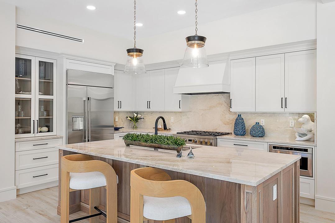 325 Fairway N, Tequesta Country Club, Tequesta, Florida 33469