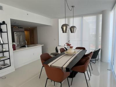 9940 W Bay Harbor Dr 7C-N, Bay Harbor Islands, Florida 33154, USA