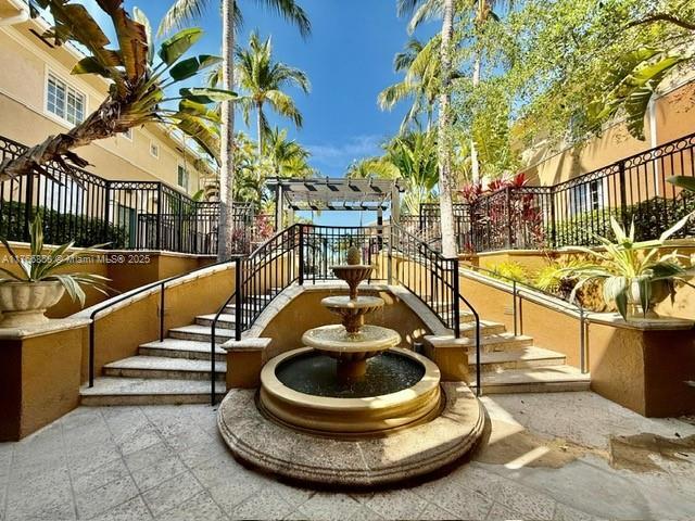 2841 NE 185th St 513, Aventura, Flórida 33180, Estados Unidos