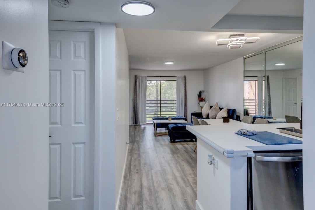 2726 NW 104th Ave 302, Sunrise, 佛罗里达州 33322, 美国