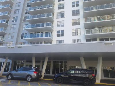 230 174th St 417, Sunny Isles Beach, Florida 33160, USA