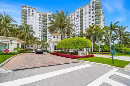 20000 E Country Club Dr 911, Aventura, Florida 33180, USA