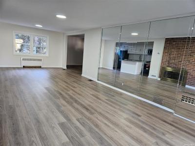 219-66 Peck Avenue, نيويورك, نيويورك 11427, الولايات المتحدة