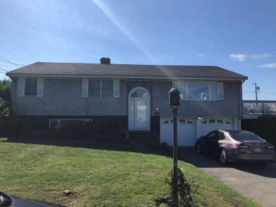 17 Chartier Circle, Newport, Rhode Island 02840