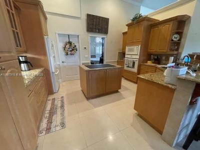 5909 NW Bayou Ct, Saint Lucie West, Florida 34986, USA