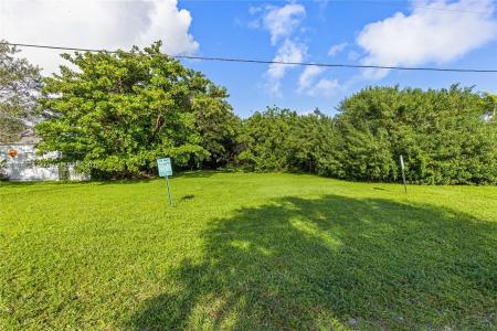 827 NE 14th Pl, Fort Lauderdale, Florida 33304