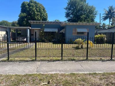 10801 NW 2nd Ct, Miami, Florida 33168, USA