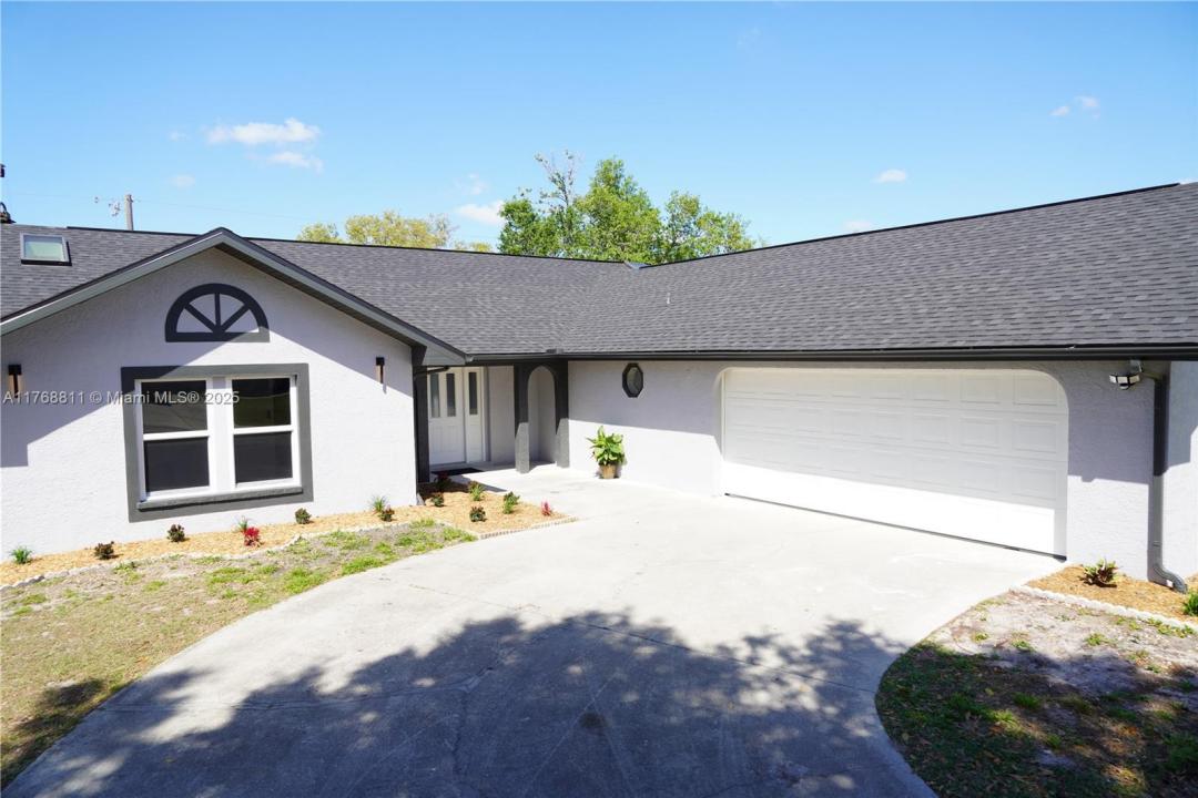 563 PRESQUE ISLE DR, Port Charlotte, Floride 33954, États-Unis