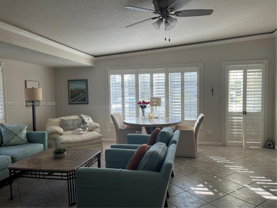 1040 NE 16th Ave, Fort Lauderdale, Floride 33304, États-Unis