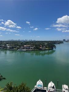 6770 Indian Creek Dr 9E, Miami Beach, Florida 33141, USA