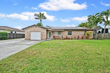 4291 SW 67th Ter, Davie, Florida 33314, USA