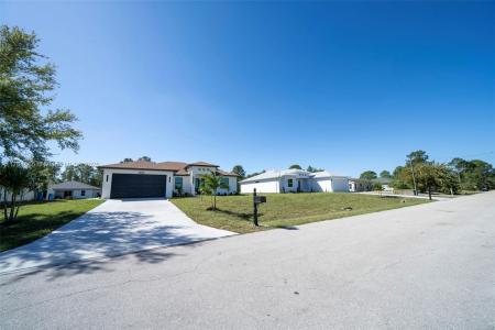 3003 52nd st W, Lehigh Acres, Florida 33971, USA