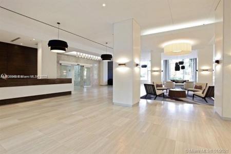 100 Bayview Dr 726, Sunny Isles Beach, Florida 33160, USA