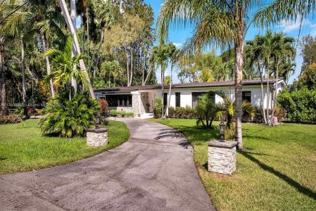 8735 SW 118th St, Miami, Florida 33176, USA