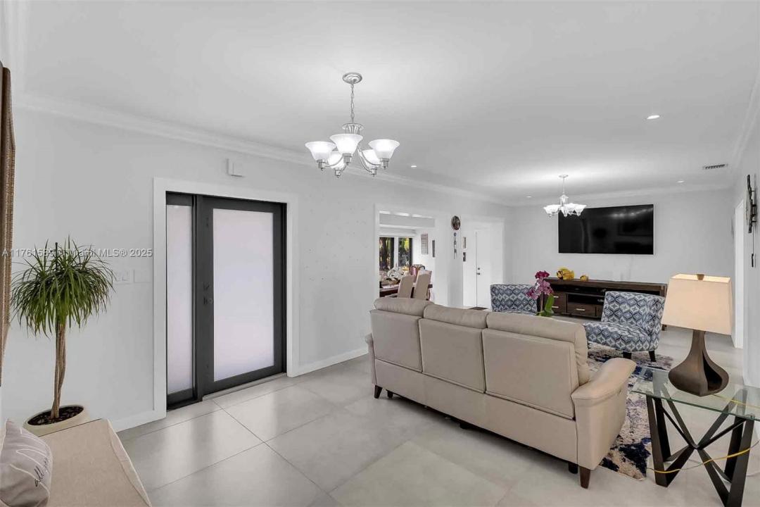 8735 SW 118th St, Miami, フロリダ 33176, アメリカ合衆国
