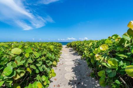 2565 S Ocean Blvd 205N, Highland Beach, Florida 33487, USA