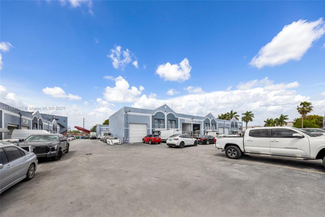 10680 NW 123rd St Rd 101, Medley, Flórida 33178, Estados Unidos