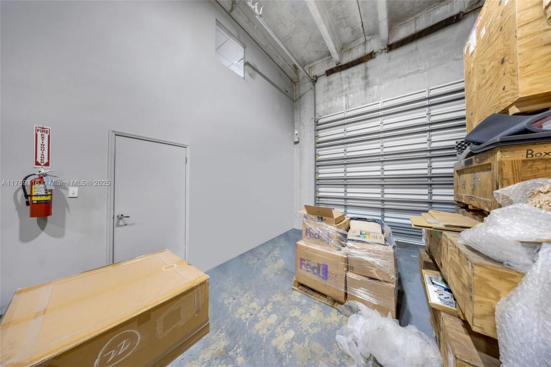10680 NW 123rd St Rd 101, Medley, Flórida 33178, Estados Unidos