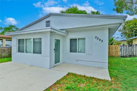 2243 Greene St, Hollywood, Florida 33020, USA