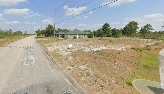 6405 Columbus Blvd, Sebring, Florida 33872, USA