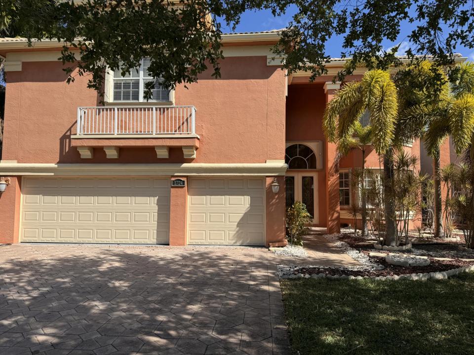 1724 Annandale Circle, MADISON GREEN, Royal Palm Beach, Florida 33411