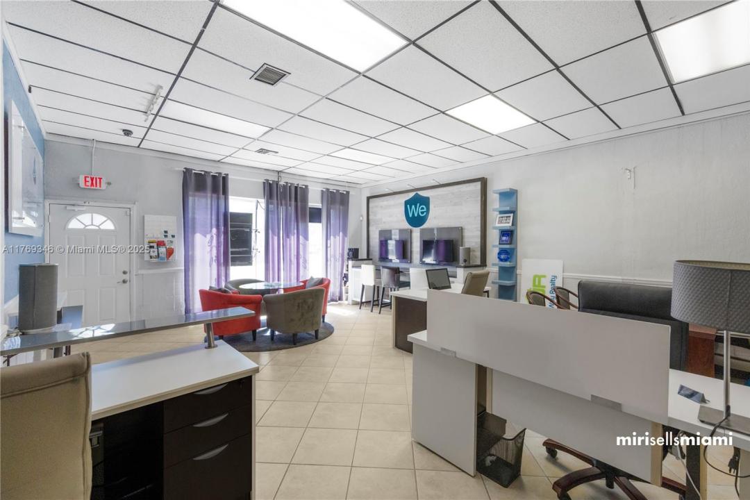 34 S Federal Hwy A, Dania Beach, Флорида 33004, Соединенные Штаты