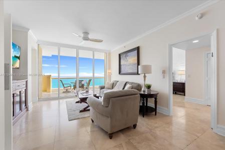 17875 Collins Ave 2702, Sunny Isles Beach, Florida 33160, USA