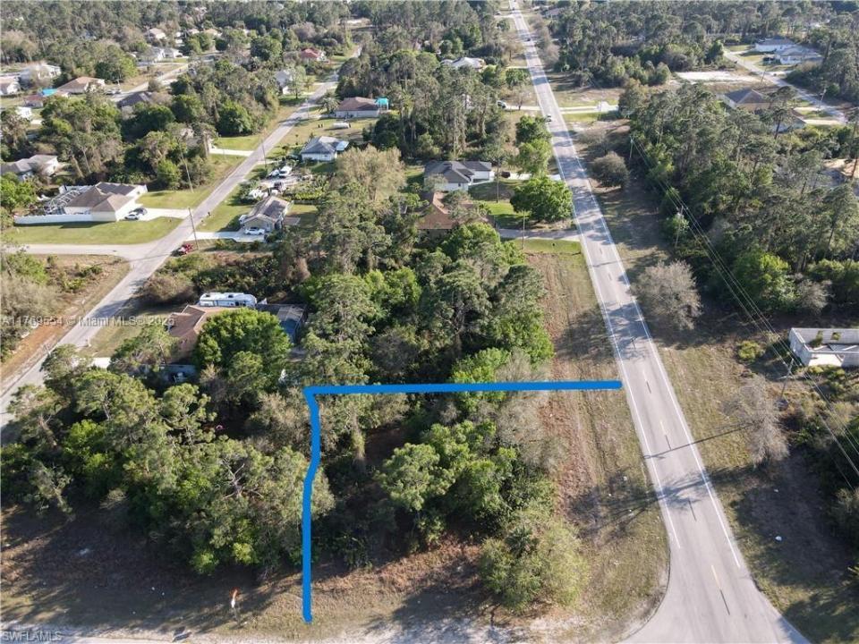 211 BELL BLVD S, Floride 33974, États-Unis