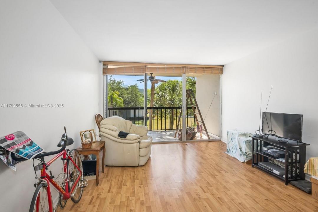 10835 SW 112th Ave 314, Miami, Florida 33176, Estados Unidos