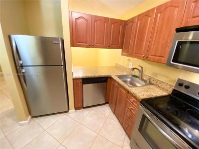 4001 N University Dr 103, Sunrise, Florida 33351, USA