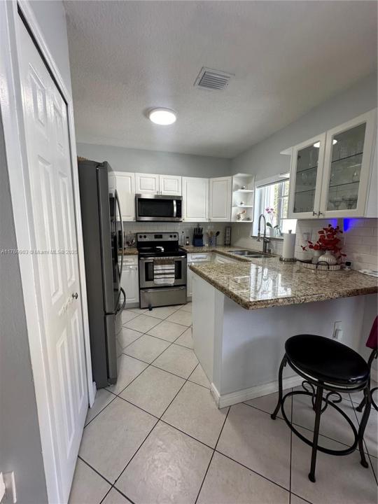 3871 SW 147th Ave 1, Miami, Floryda 33185, USA