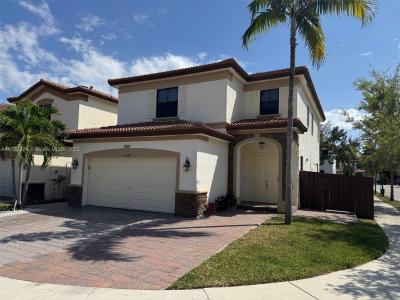 10086 NW 89th Ter, Doral, Florida 33178, USA