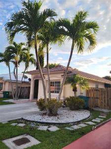 14144 SW 149th Pl, Miami, Florida 33196, USA
