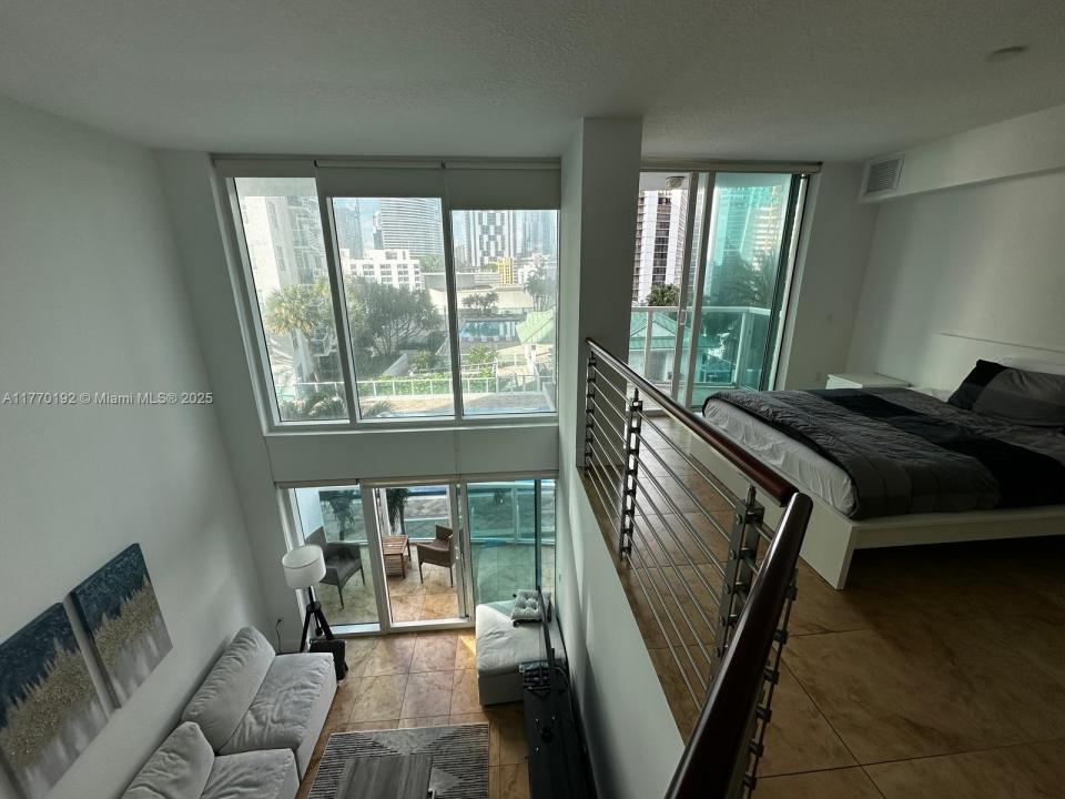 41 SE 5th St 807, Miami, Flórida 33131, Estados Unidos