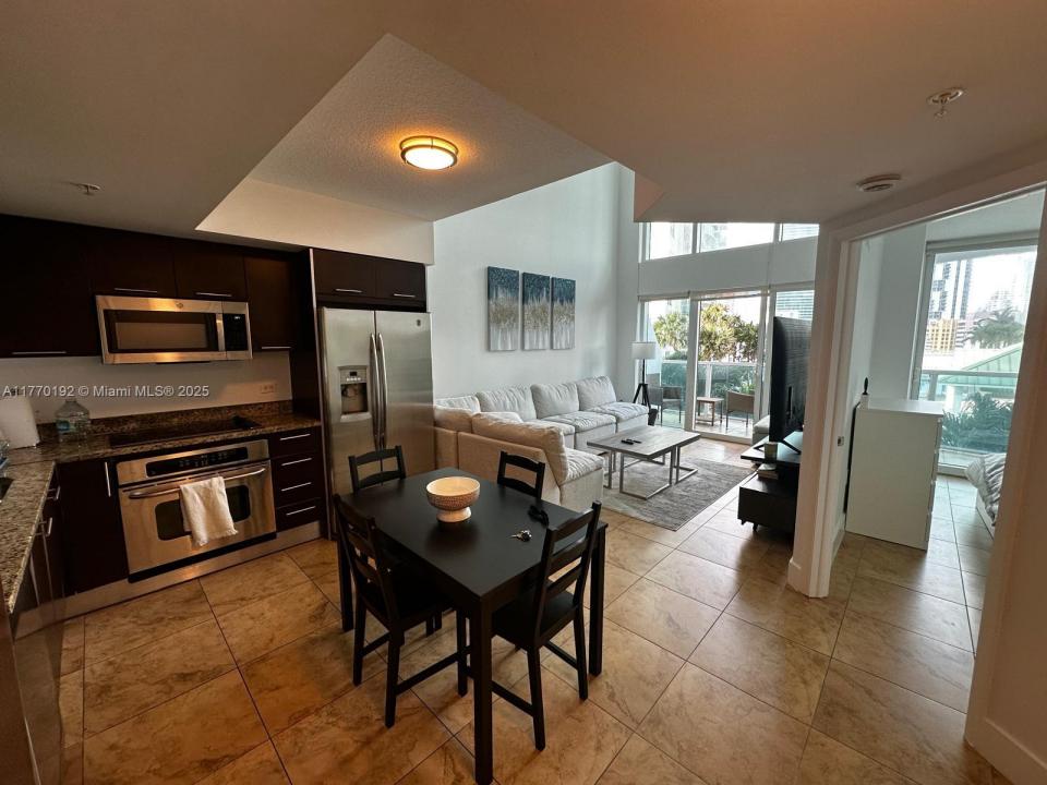 41 SE 5th St 807, Miami, Flórida 33131, Estados Unidos