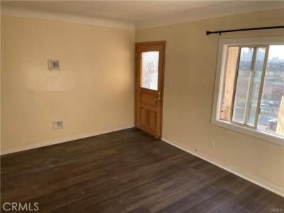 N Alma Avenue, East Los Angeles, California 90063, Estados Unidos