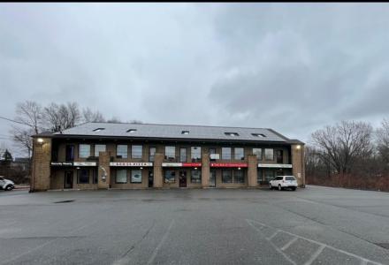 24 Quaker Lane A, Warwick, RI 02886, USA